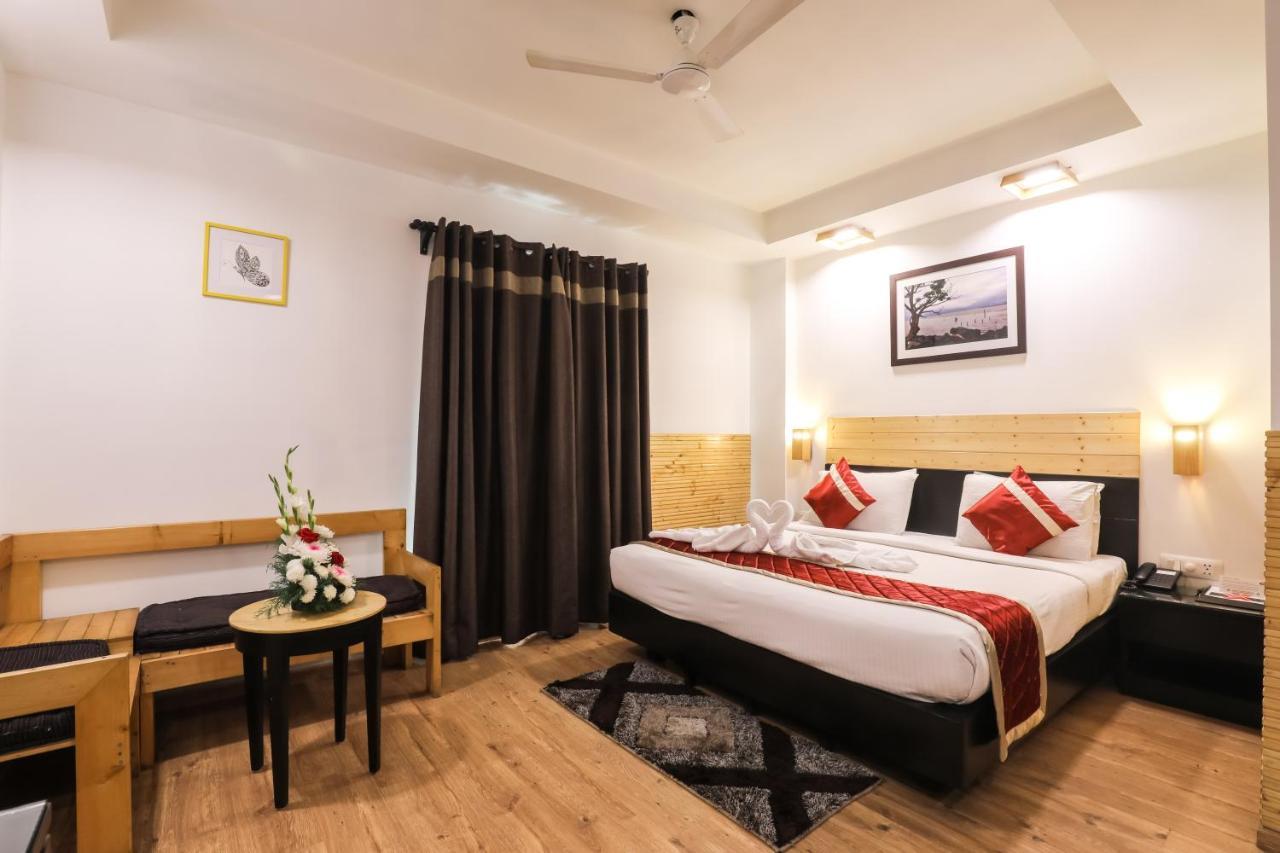 Отель Siesta Basil - Okhla Нью-Дели Экстерьер фото